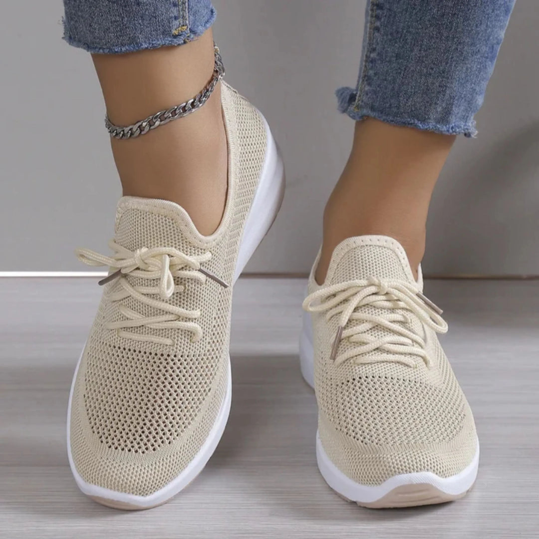 Astrid | Atmungsaktive, bequeme Sneaker aus Strick