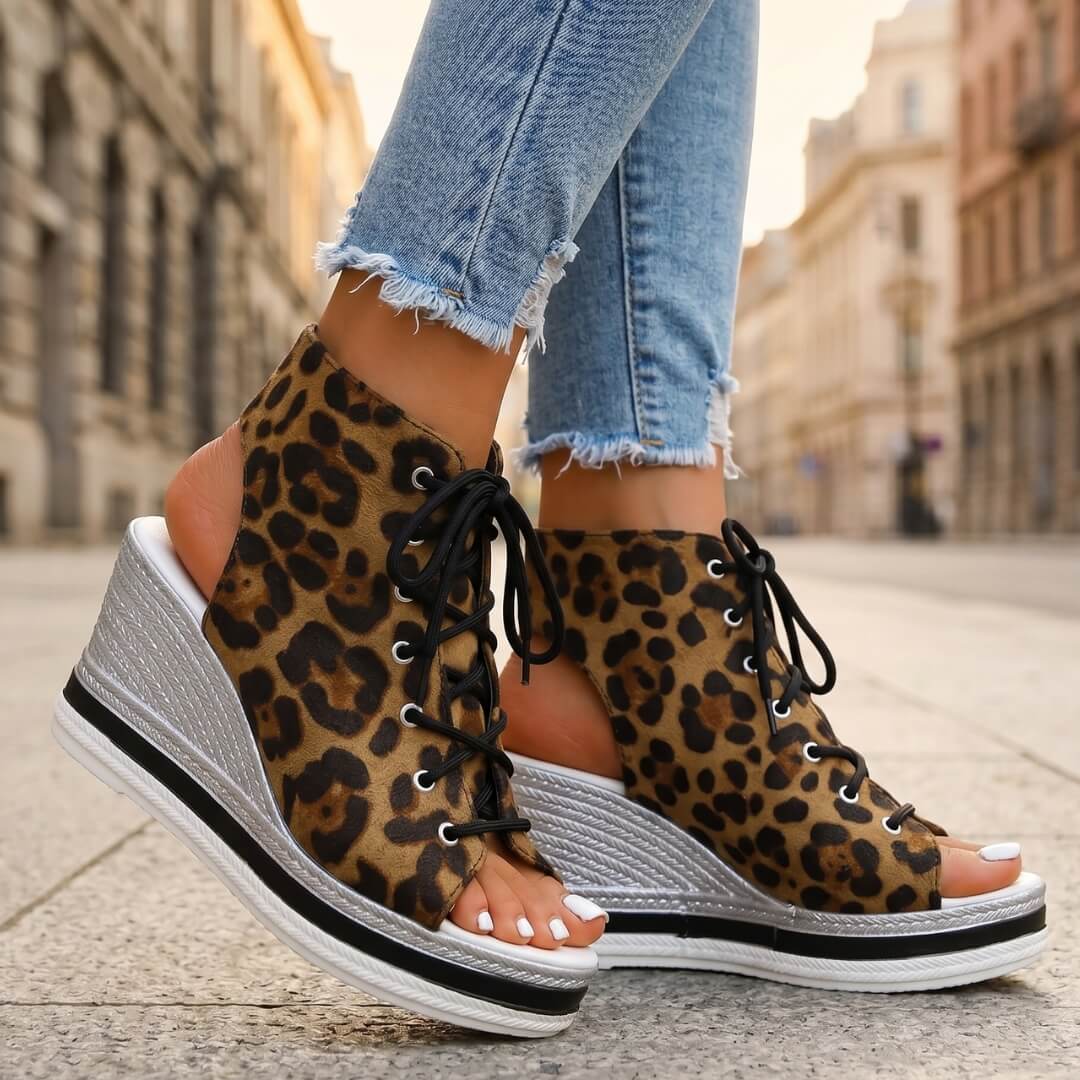 Alessia | Keilabsatzsandalen mit Schnürung