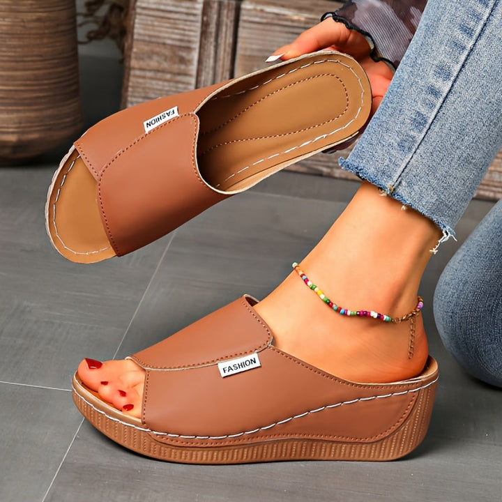 Ella | Bequeme Sandalen mit Keilabsatz und offener Zehenpartie
