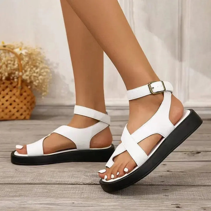 Ava | Bequeme Plateausandalen mit gekreuzten Riemen