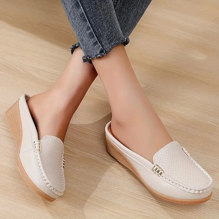 Ines | Bequeme Slipper mit Plateau