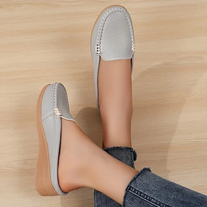 Ines | Bequeme Slipper mit Plateau