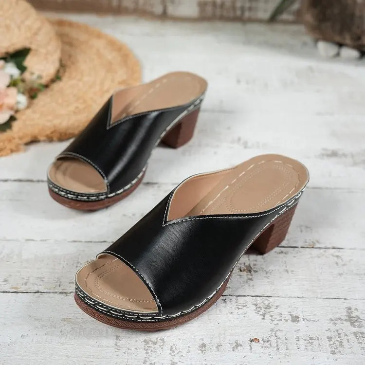 Madison | Sandalen mit gekreuzten Riemen und Blockabsatz