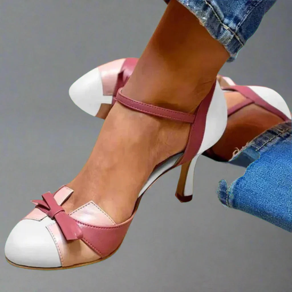 Sienna | Elegante Pumps mit Schleifenriemen
