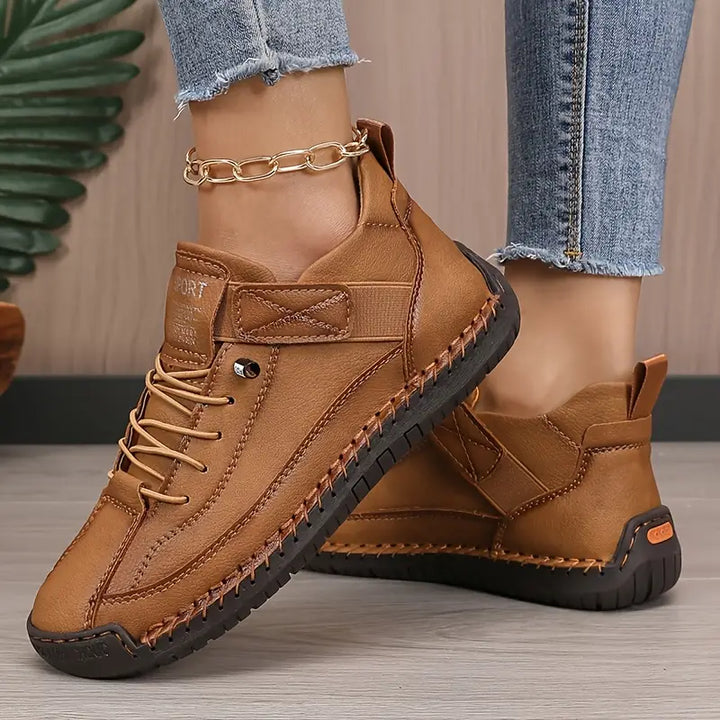 Freya | Bequeme Sneaker mit Schnürung im Casual-Stil
