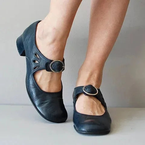 Clara | Mary-Jane-Ballerinas im Vintage-Stil mit Schnalle