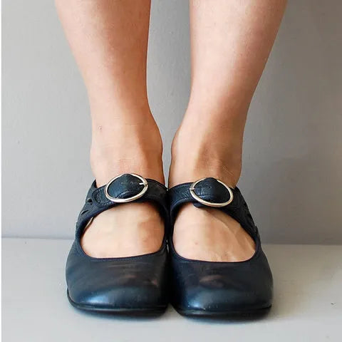 Clara | Mary-Jane-Ballerinas im Vintage-Stil mit Schnalle