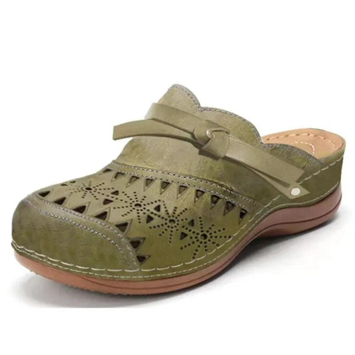 Sigrid | Bequeme Slipper-Clogs mit Ausschnitt