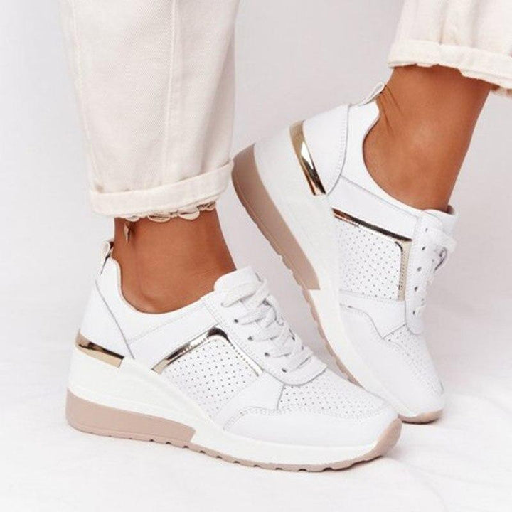 Frieda | Damen Plateau Sneaker mit Keilabsatz und Schnürung